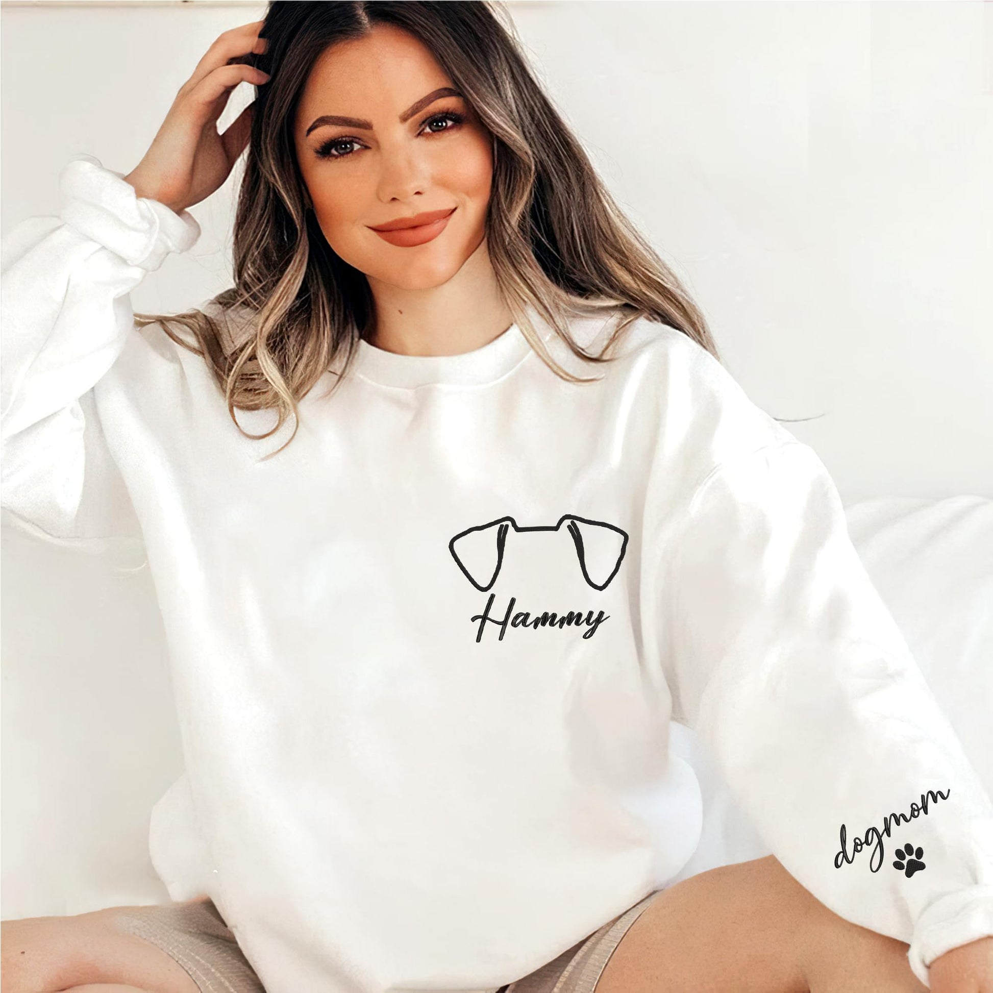 Custom Embroidered Dog Sweatshirt – Personalized Name Gift for Dog Moms & Dads - Fenidog